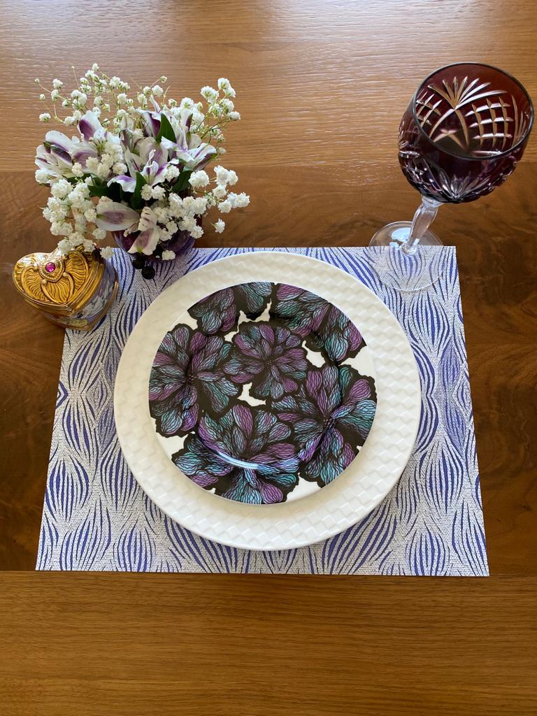 Multicolor Porcelain Plate Set